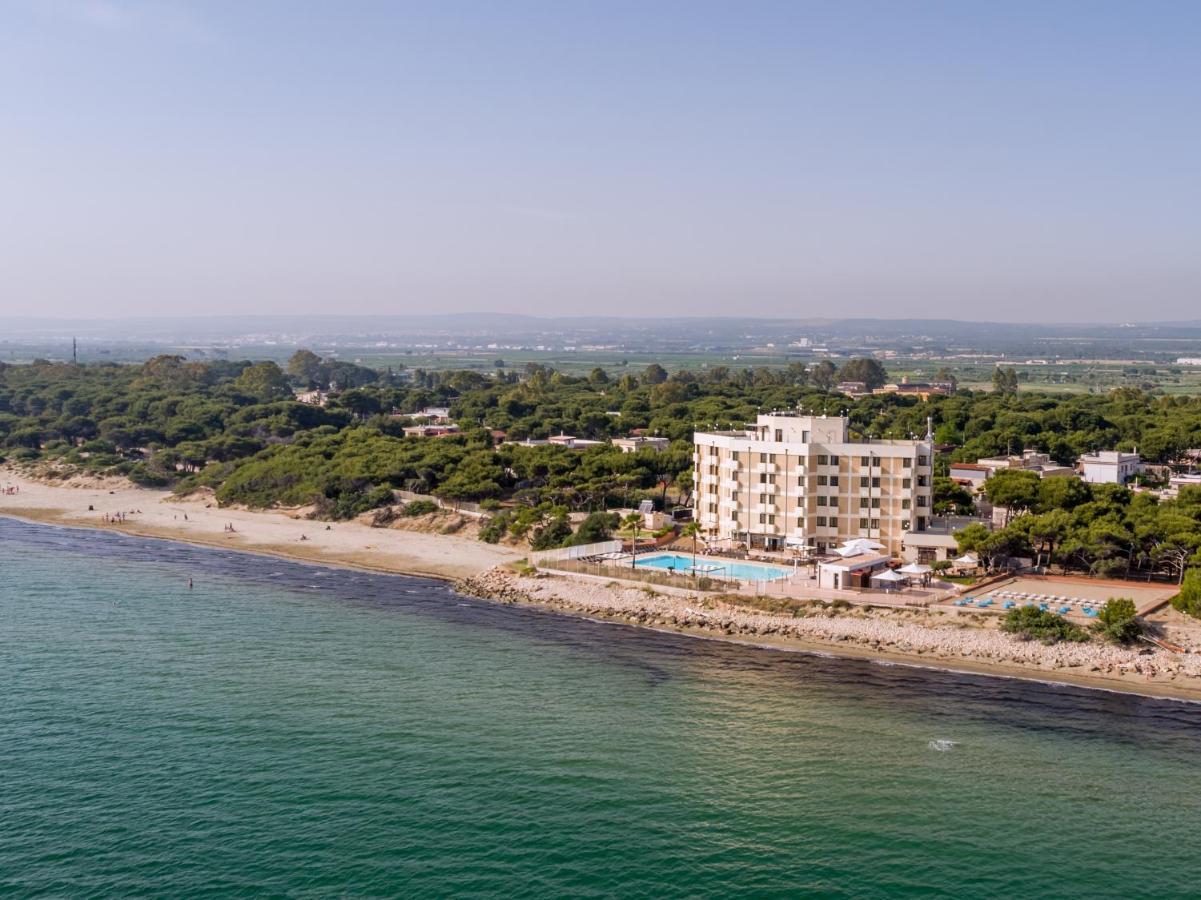Apulia Hotel Taranto Ara Solis Lido Azzurro Εξωτερικό φωτογραφία