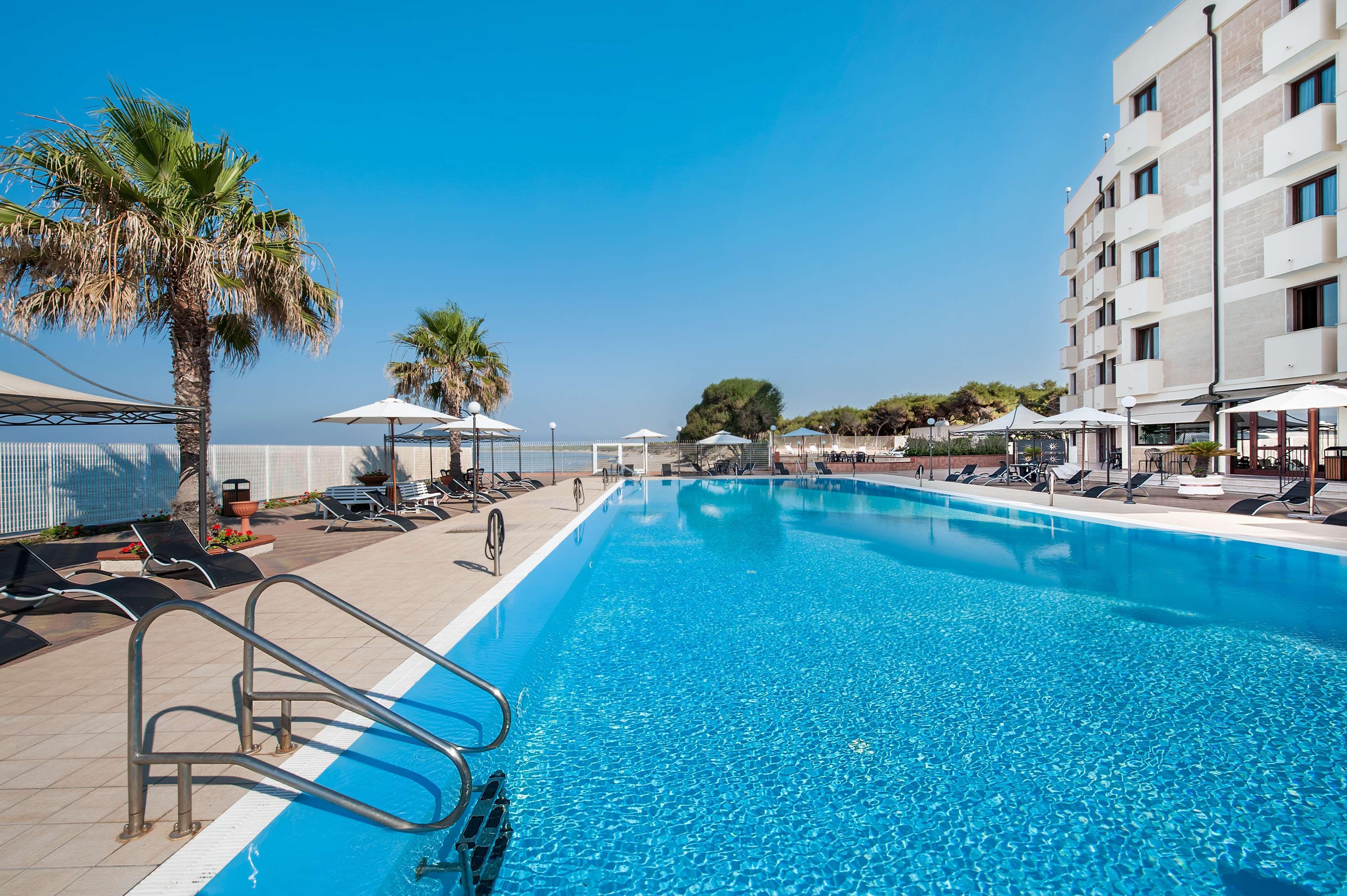 Apulia Hotel Taranto Ara Solis Lido Azzurro Εξωτερικό φωτογραφία
